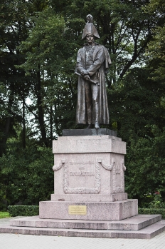 De Tolli