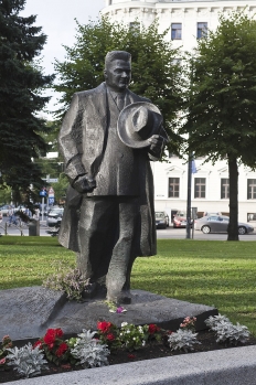 Kārlis Ulmanis